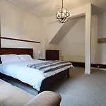 Bemersyde Guest House