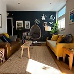 Glasgow Harbour Clyde Waterfront Apartment