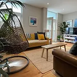 Glasgow Harbour Clyde Waterfront Apartment