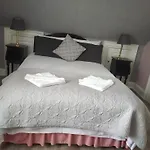 Glasgow City Charlotte Service Aparments