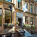 Ewington City Hotel