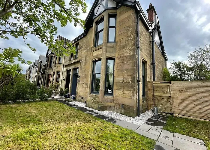 Leo\'S House