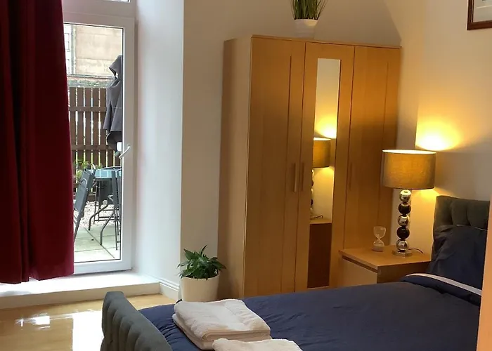 Ground Floor Apartment With Garden