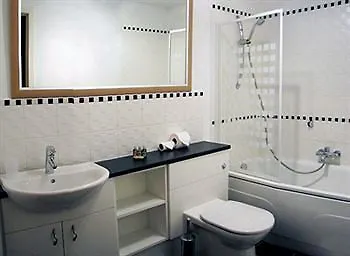 The B Suites