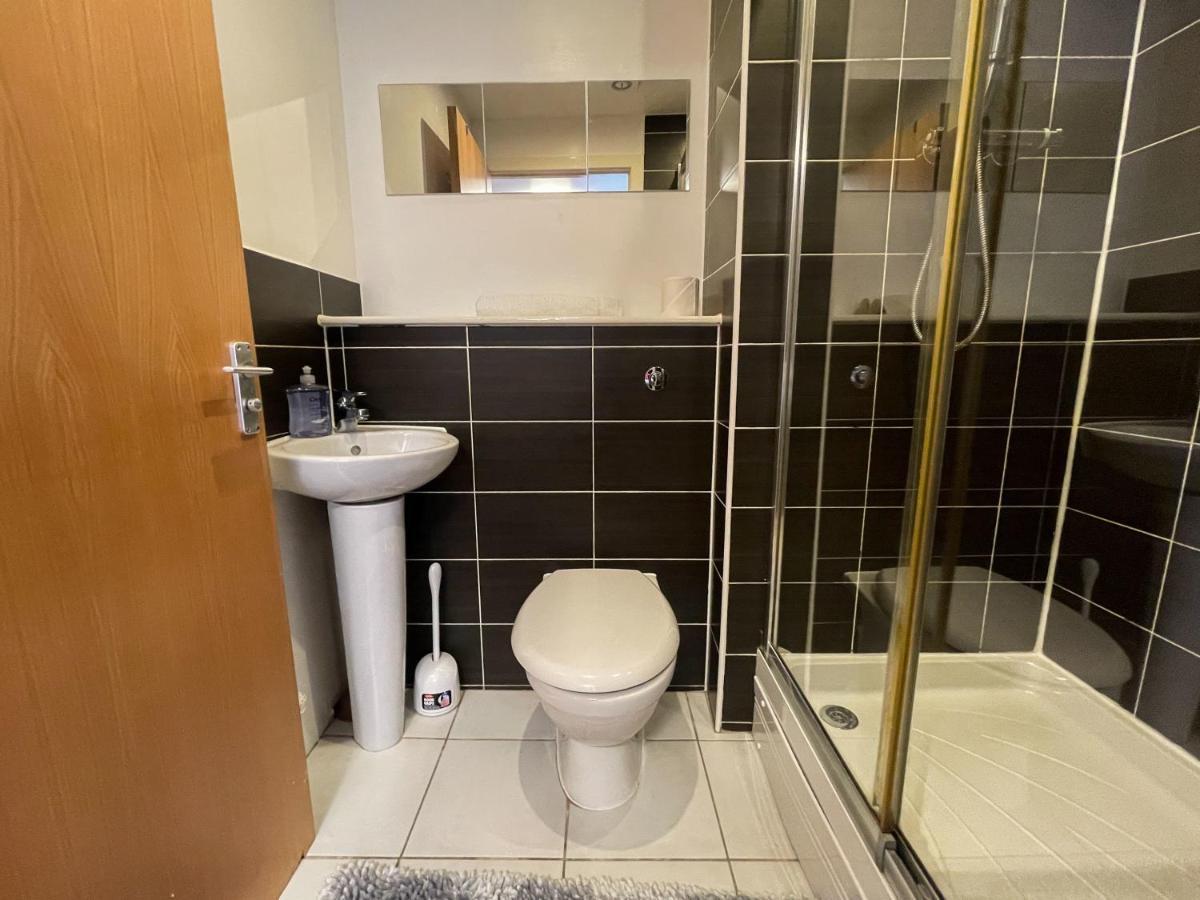Kelvingrove 2 Bedroom - Private Parking Glasgow
