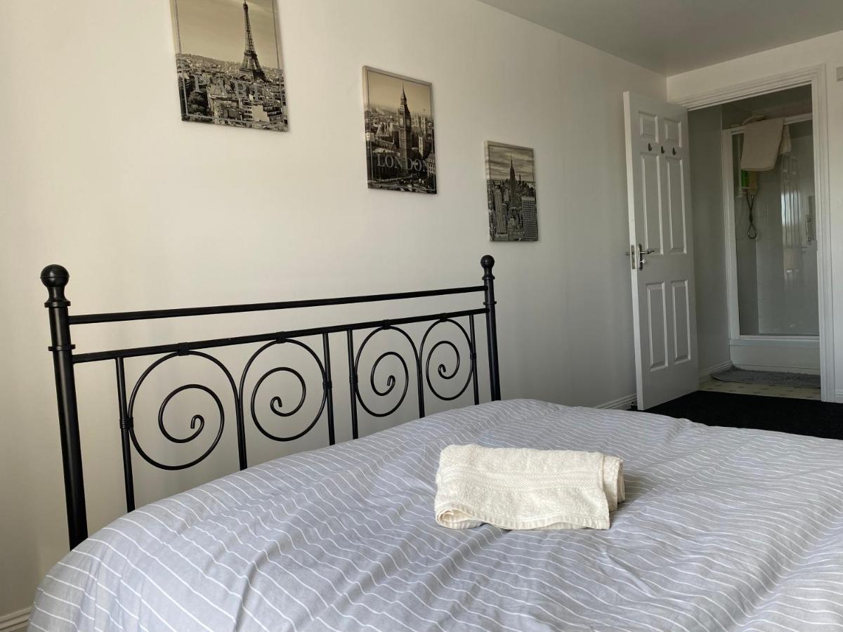 Prime Central Location 2bedapartmentsecure Parking Apartment