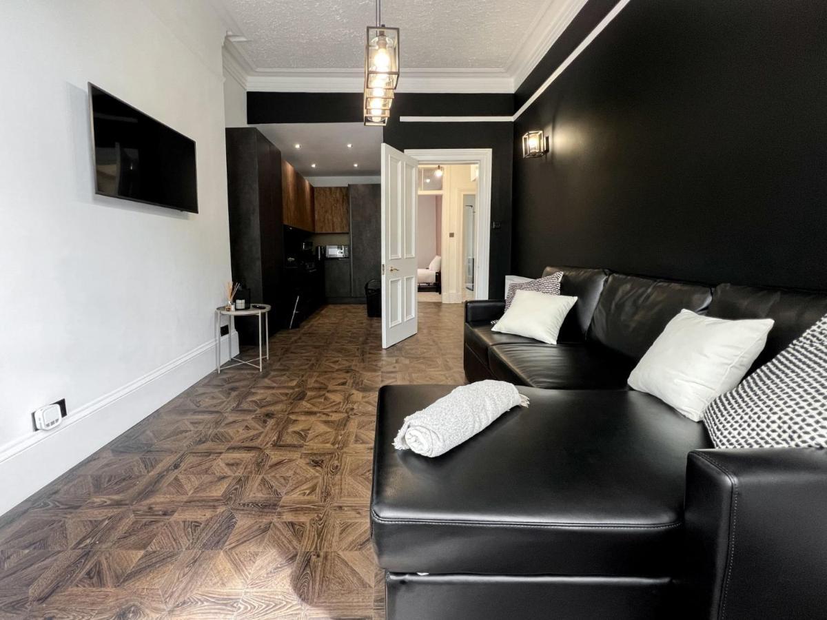 Modern 1br West End Flat * Glasgow