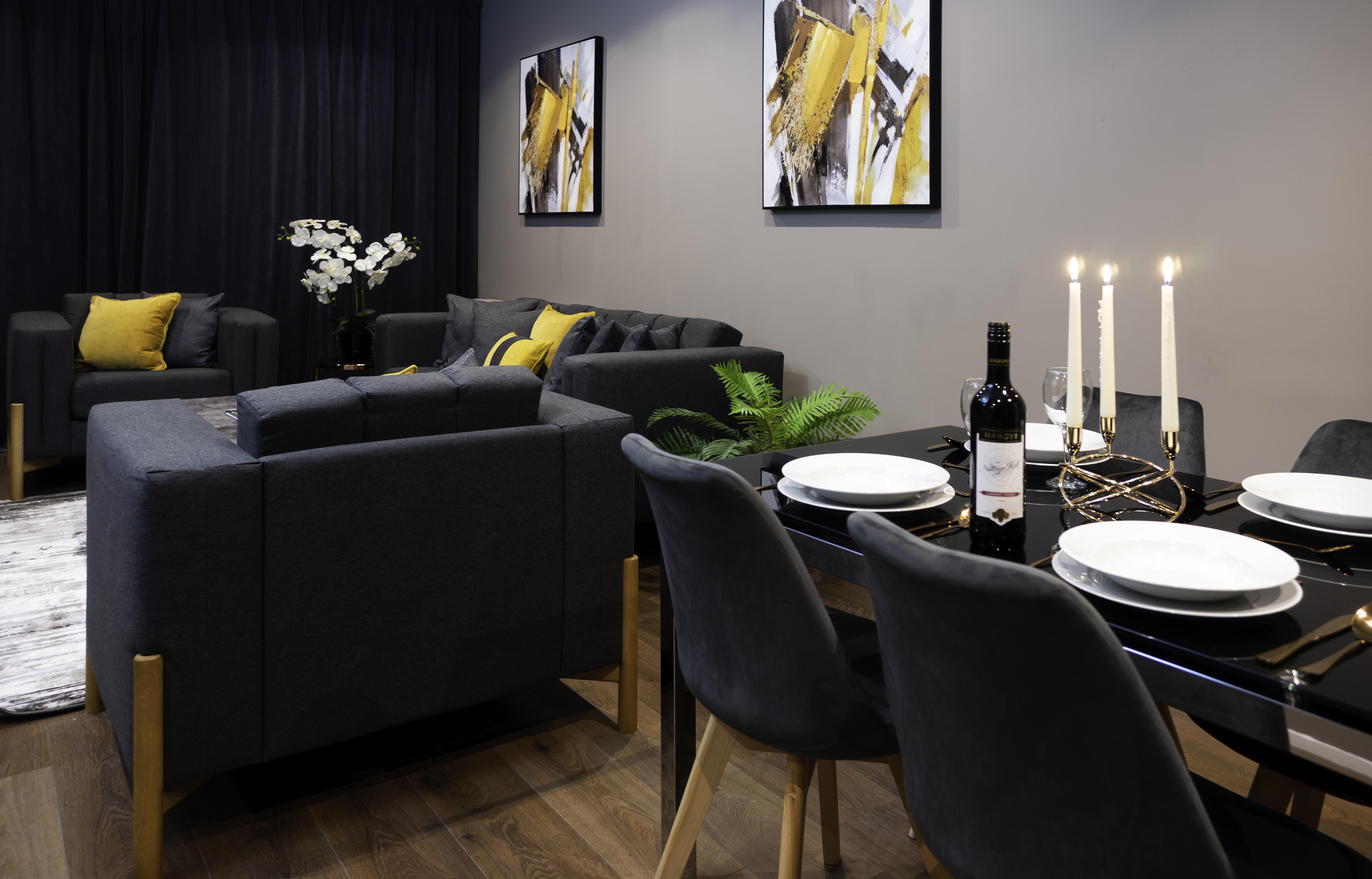 Metro Aparthotel 4*