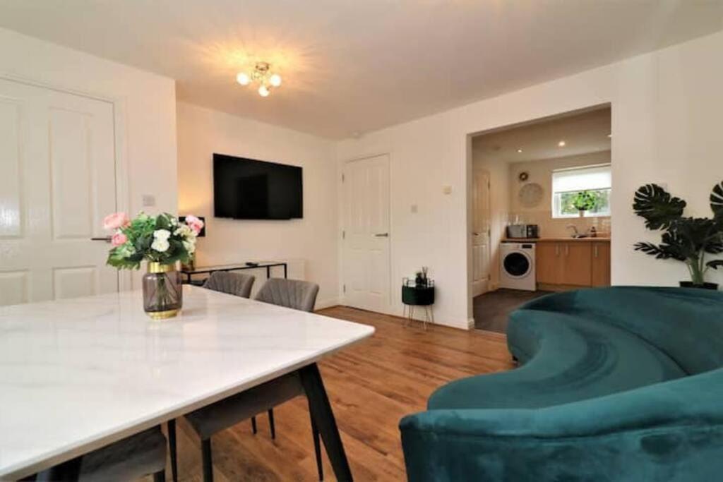Apartment Large 5 Bedroom Townhouse Close To Center Glasgow
