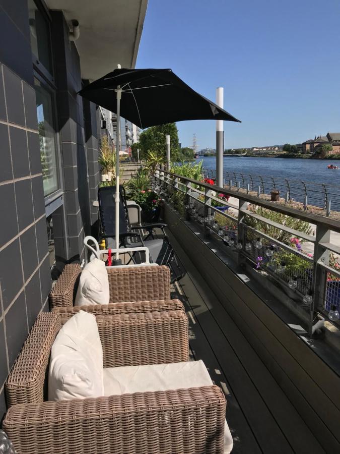 Harbour Clyde Waterfront Apartment *