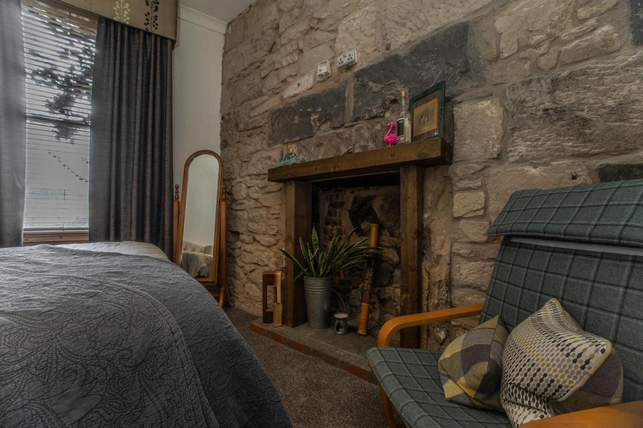 2 Bed In Great Location 15-20 Minutes Walk To Sec * Glasgow