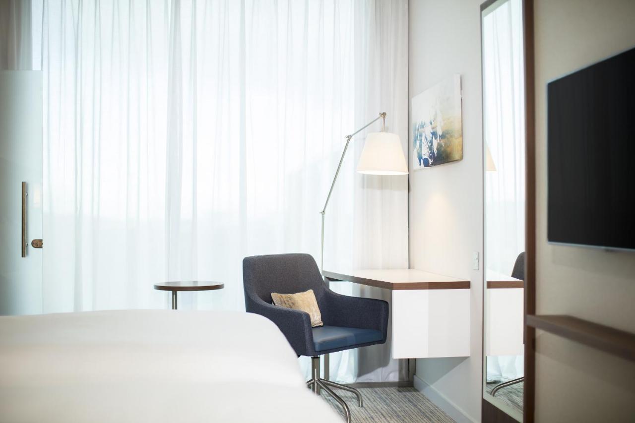 Courtyard By Marriott Sec Hotel