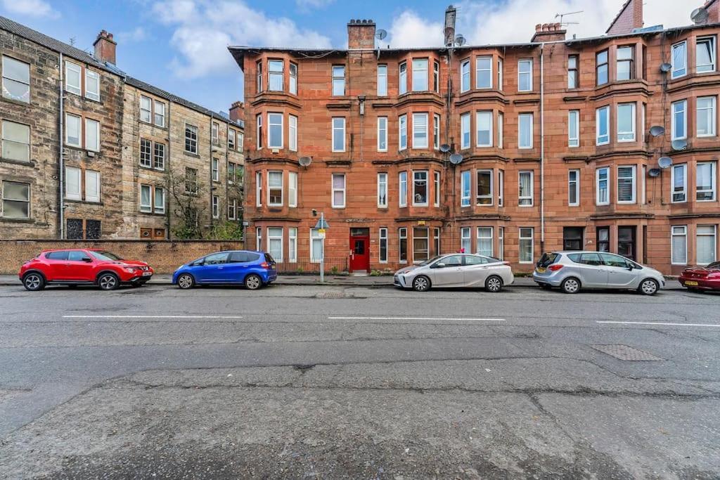 Apartment Traditional 1-bed Flat In Southside