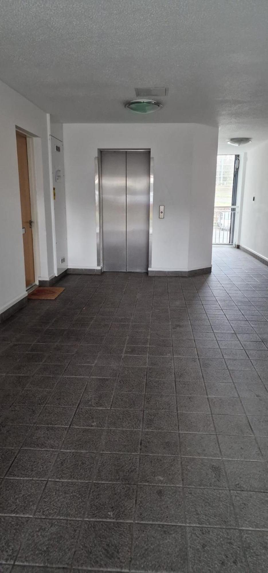 Cosy And Stylish 2-bedrooms,2-bathroom Prime Location
