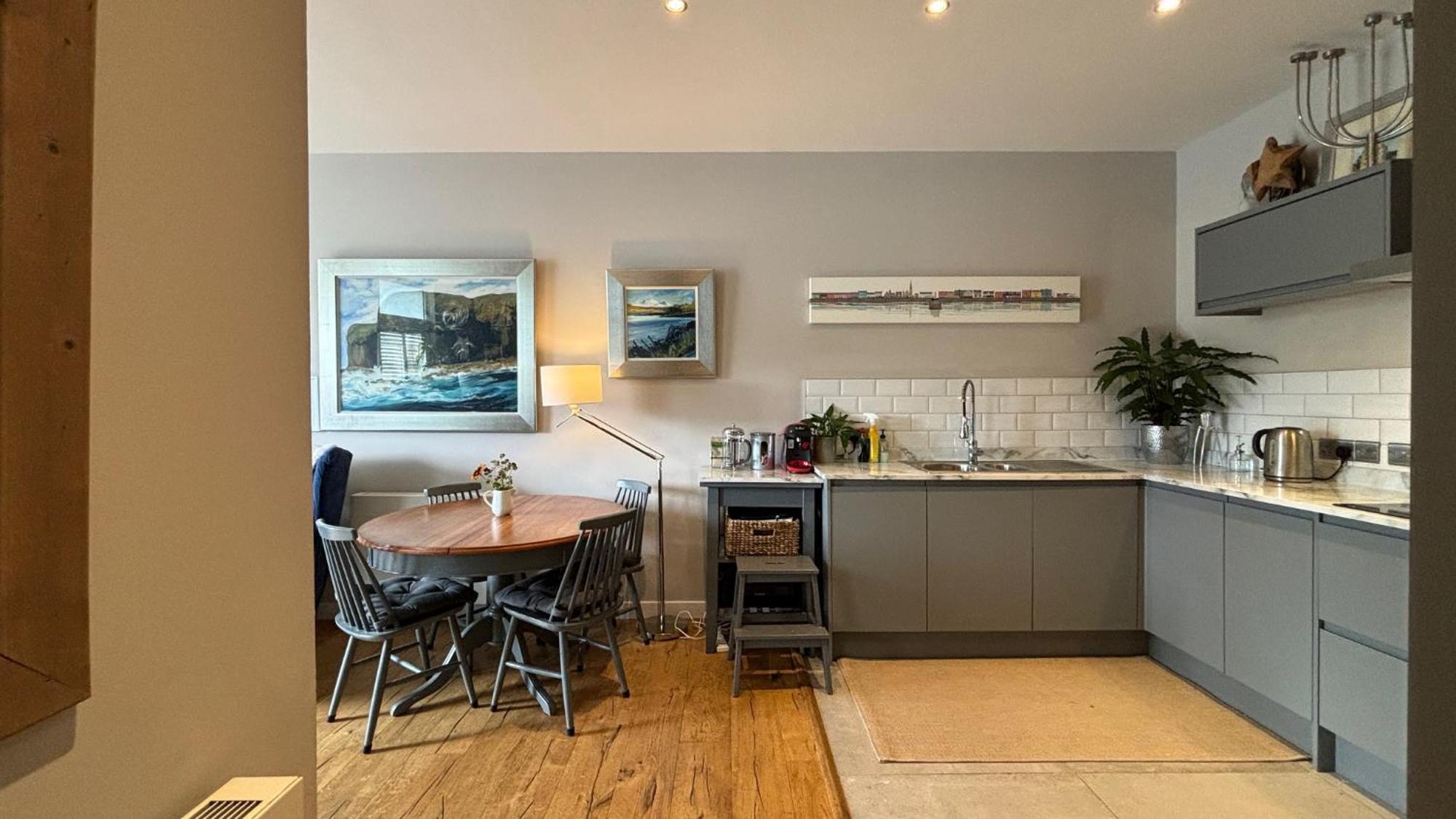 Harbour Clyde Waterfront Apartment