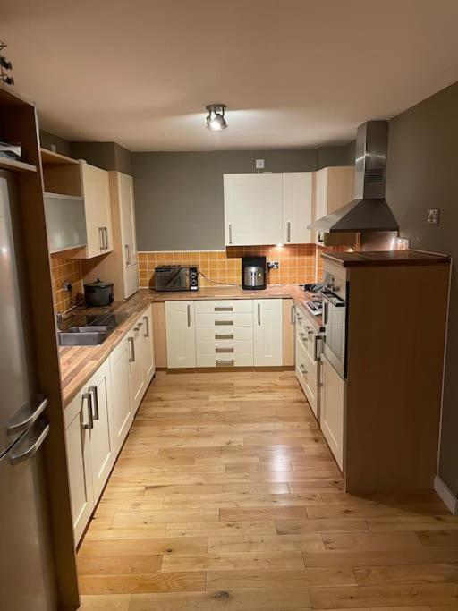 4 Bedroom Duplex Westend Apartment Glasgow