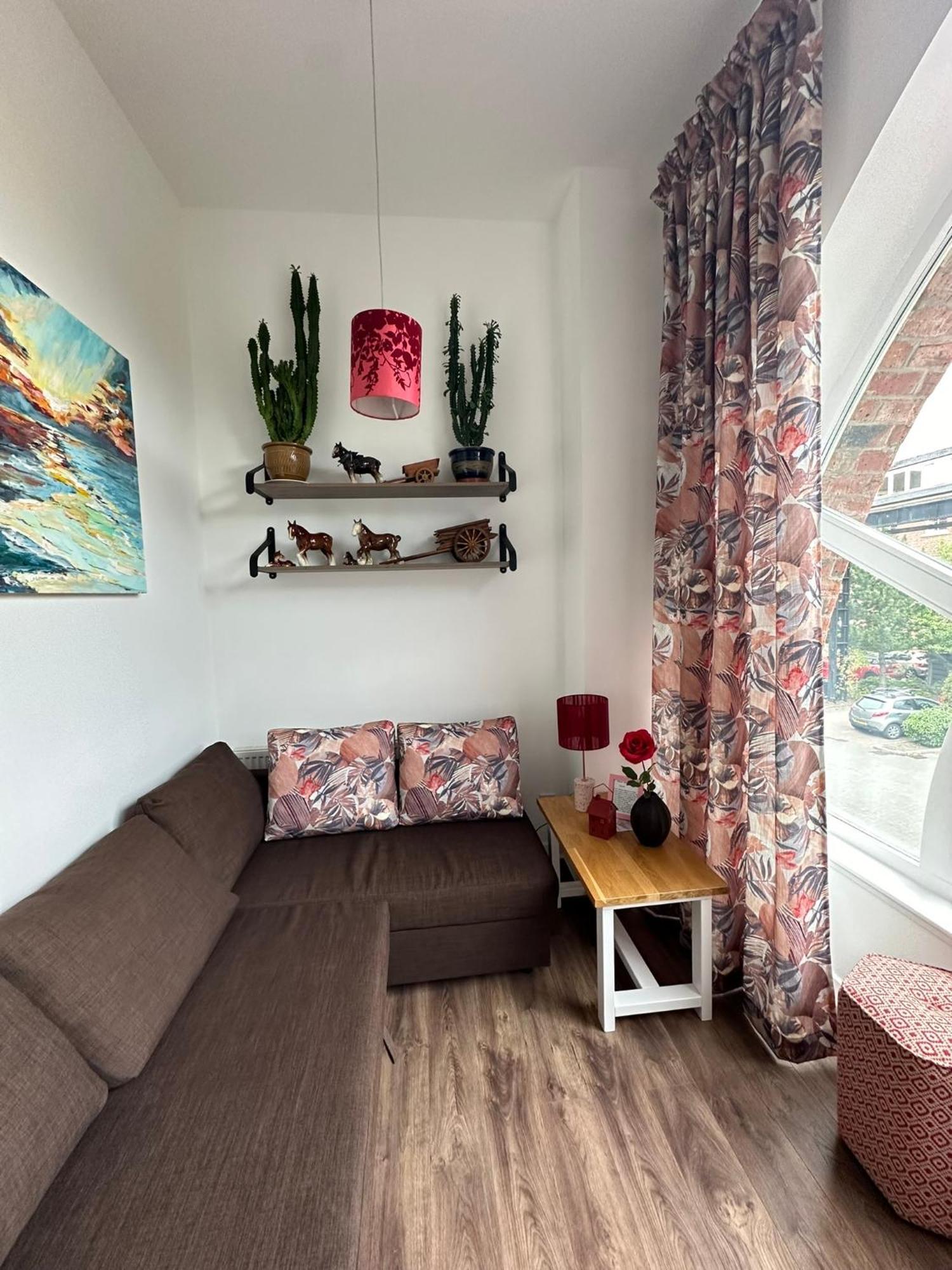 Stunning 2 Bedroom Apartment Glasgow