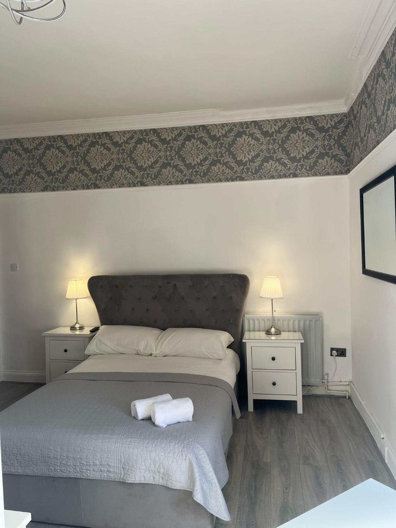 Bemersyde Apartment *