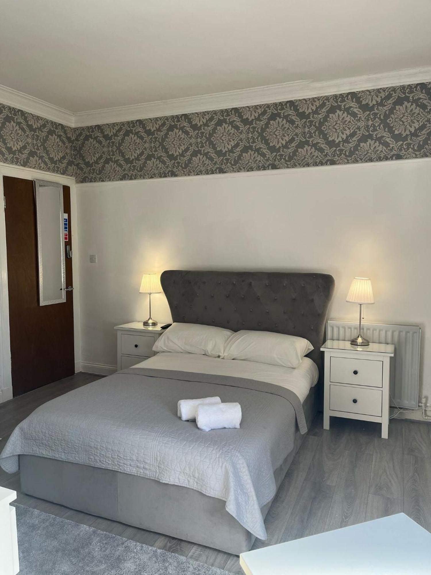 Apartment Bemersyde Glasgow