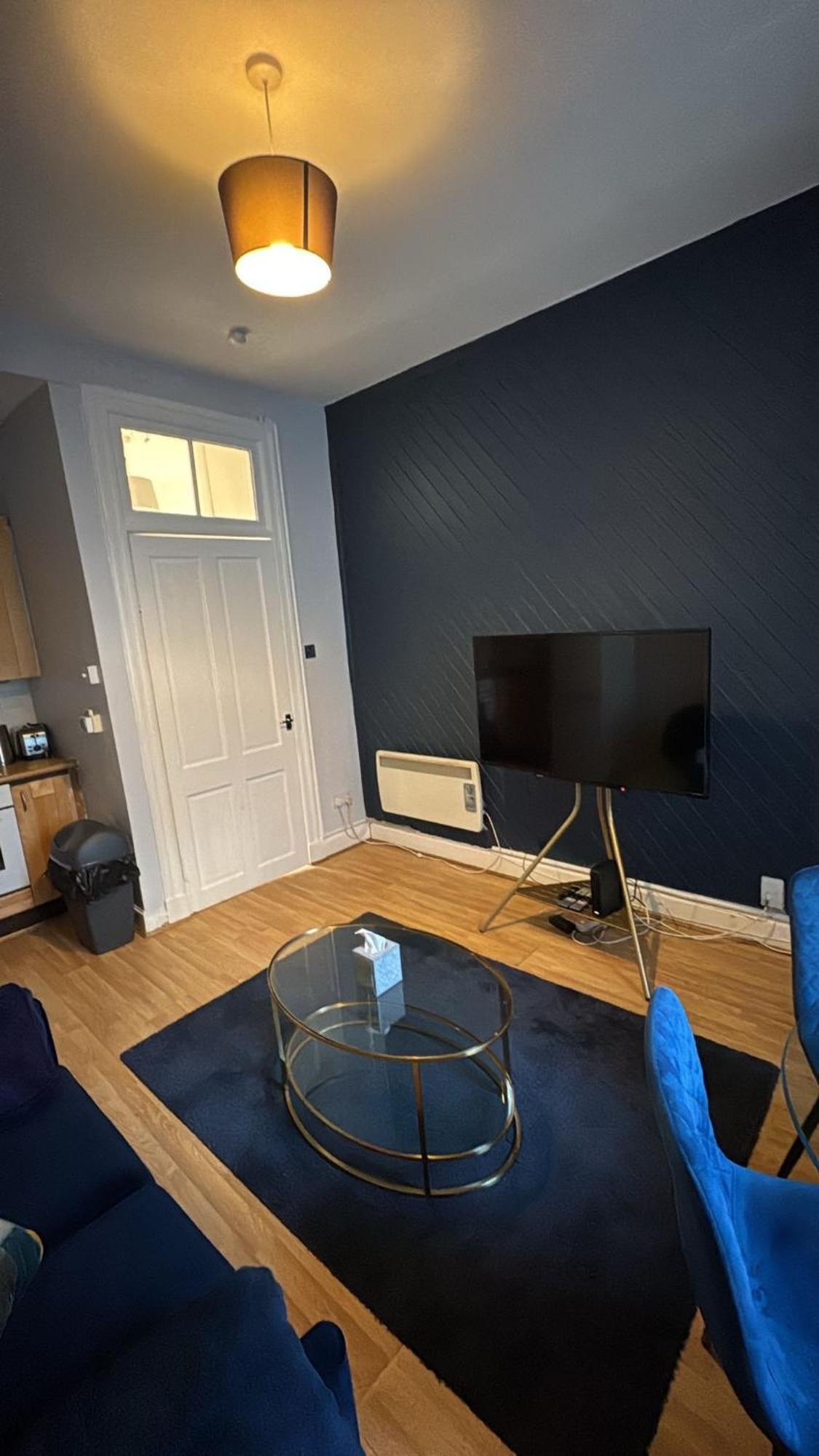 Apartment Homely In Hampden