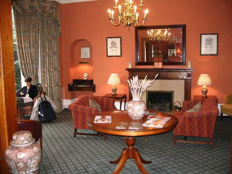 Ewington City 3*