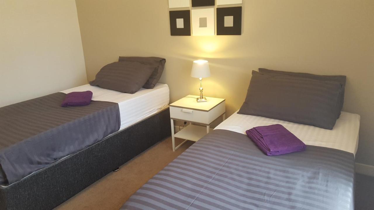 Dragon - Chirnside House 3 Bedroom Glasgow