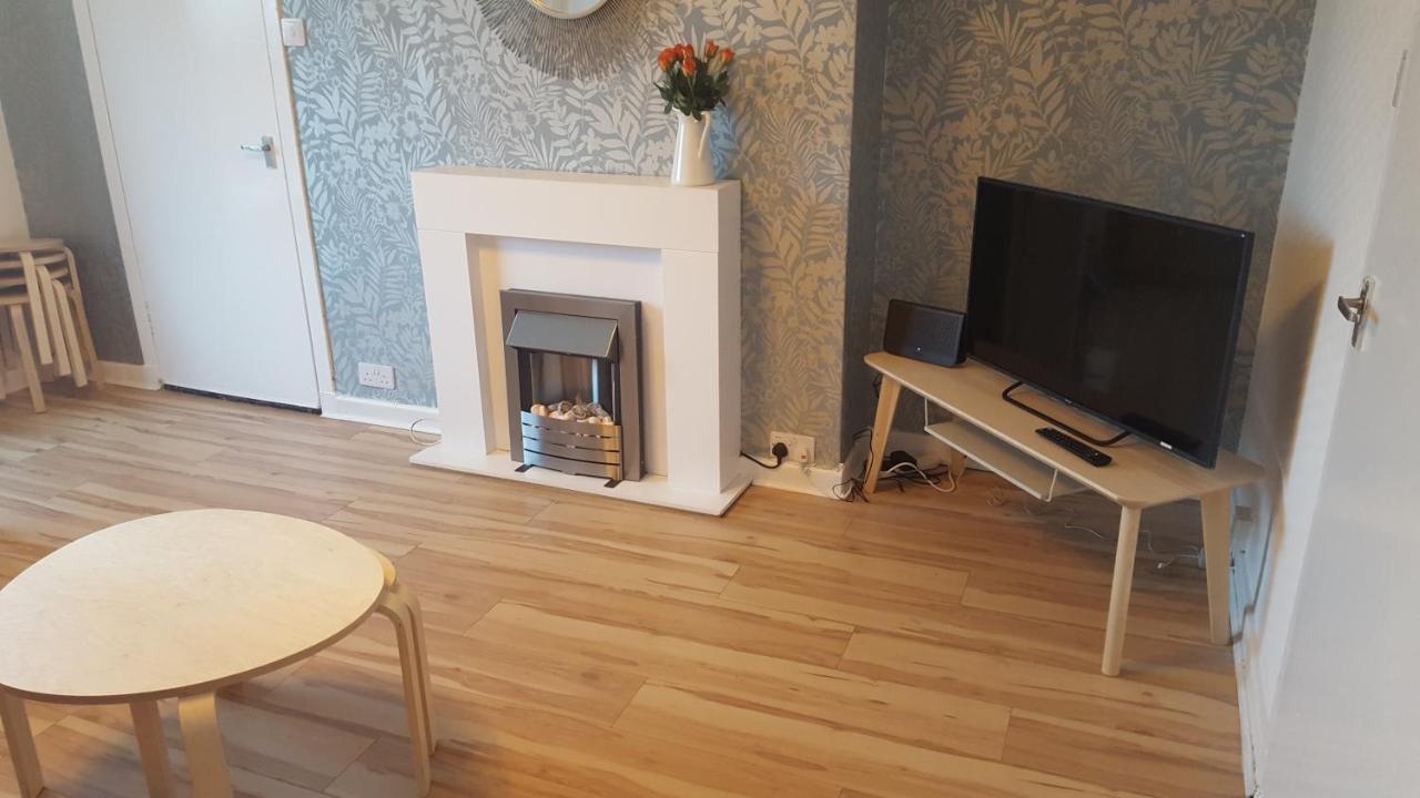 Dragon - Chirnside House 3 Bedroom Glasgow