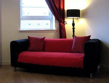 The B Suites Hotel 3*