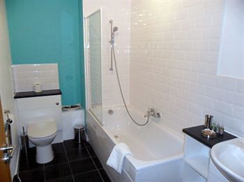 The B Suites Hotel