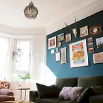 Pass The Keys Quirky, Cosy, Entire Flat In Trendy Area