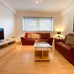 Highly Desirable City Centre 2 Bedroom Apartment
