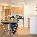 Glasgow City Centre Studio Apartment