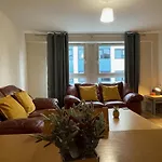 Apex Morrison St Apartment 2