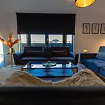 The Skyline Suite - *Private Balcony* *Views*