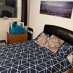 Beautiful 2 Bedroom Apartment With Balcony In Trendy West End - Ideal For Hydro, Glasgow Uni, Ashton Lane & City Centre