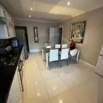 West End -Stunning, 2 Bedroom, Main Door Flat With Private Parking