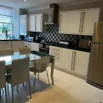 West End -Stunning, 2 Bedroom, Main Door Flat With Private Parking