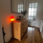 1 Bedroom Flat In Tolcross, Glasgow Top Floor.