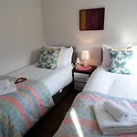 Signature - Campsie Cottage