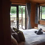 Lodge At Loch Lomond