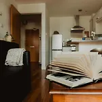 Lovely Bohemian Apartment In Heart Of City Life