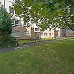 Luxury 1 Bedroom Serviced Apartment In City Centre