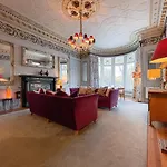 1 Bed Character Filled Glasgow Apartment