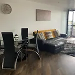 Modern 2-Bed Apartment In Glasgow Secc/Hydro