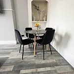 Premium 2Br Flat In The City Centre