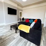 Premium 2Br Flat In The City Centre