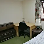 Guest House Private Room Near Glasgow City Centre