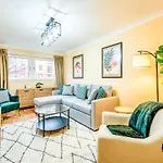 West End 3Br-2Ba, Near Kelvingrove Museum - Free Parking By Bonjour Residences Glasgow