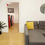 Cozy Nights Svp Detached House