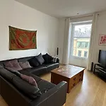 Comfy Two Bedroom Apartment Right In The City Centre